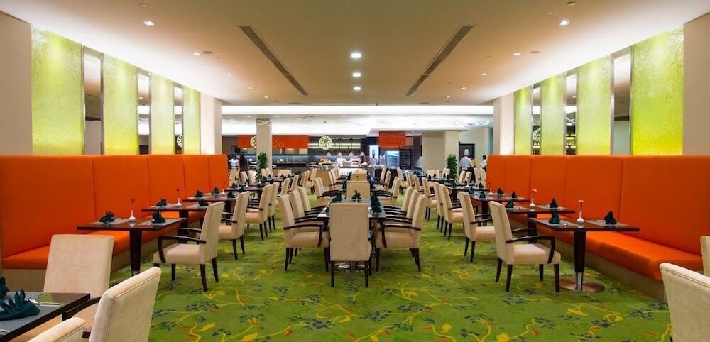古晋帝国酒店 外观 照片